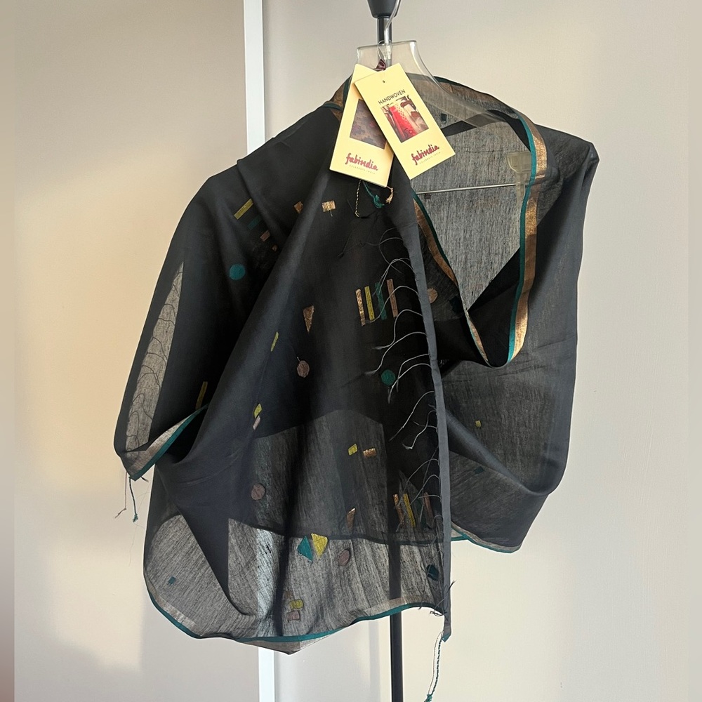 Fabindia NWT silk blend Jamdani scarf stole black turquoise gold handwoven 70"